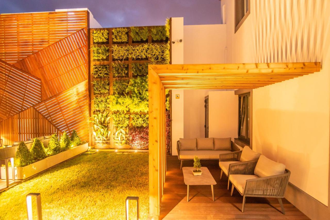 Villa Esmeralda ปอนตาเดลกาดา ภายนอก รูปภาพ