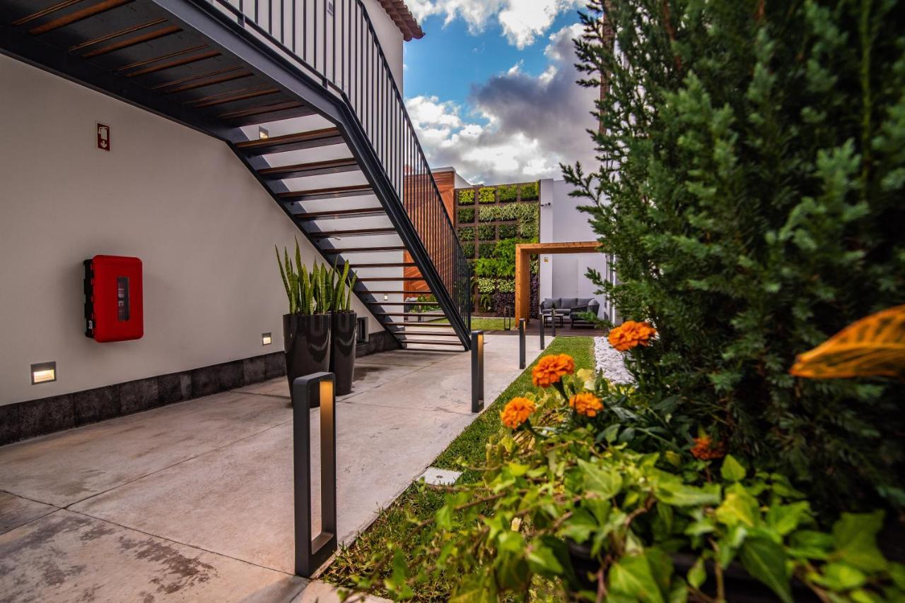 Villa Esmeralda ปอนตาเดลกาดา ภายนอก รูปภาพ