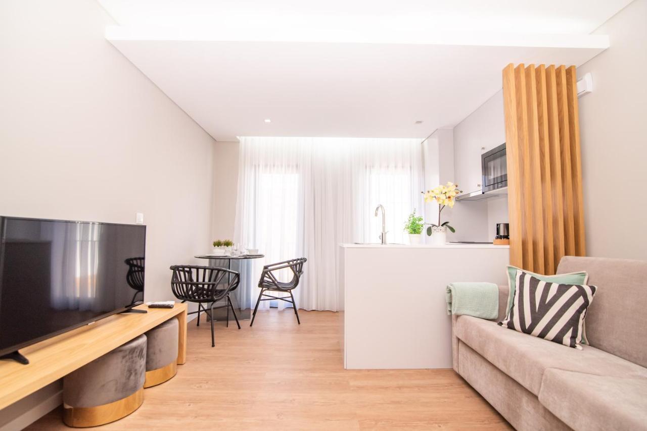 Villa Esmeralda ปอนตาเดลกาดา ภายนอก รูปภาพ